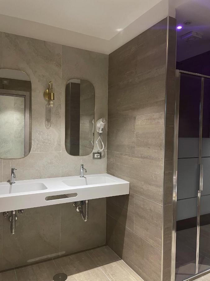 Smart Rooms Napoli Eksteriør billede