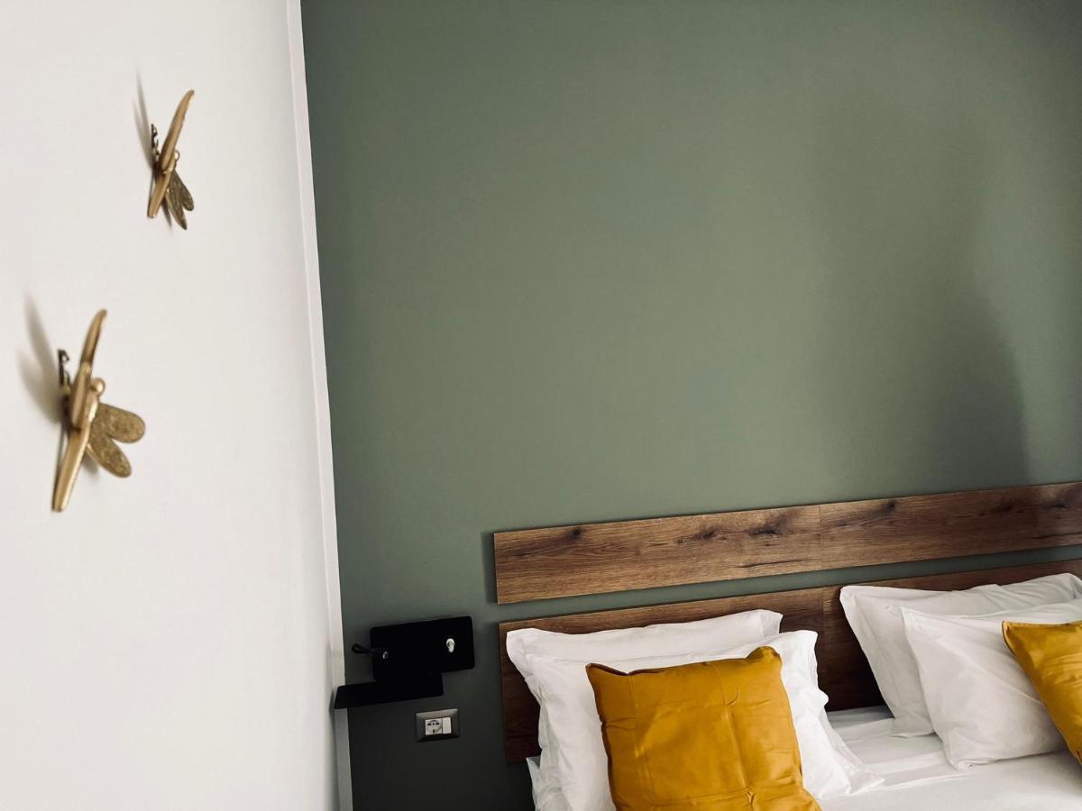 Smart Rooms Napoli Eksteriør billede