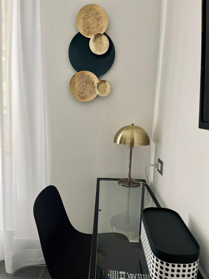 Smart Rooms Napoli Eksteriør billede